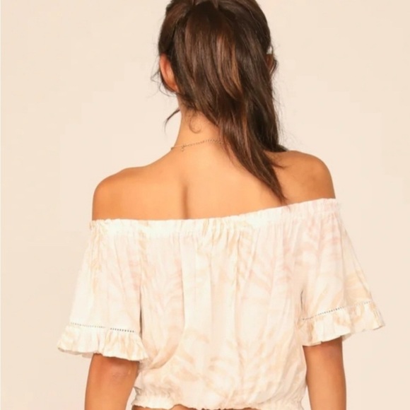Ocean Drive Cream and Tan Ruffled Off the Shoulder Top NWOT - Picture 7 of 10